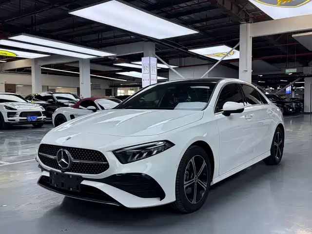 MERCEDES-BENZ A CLASS