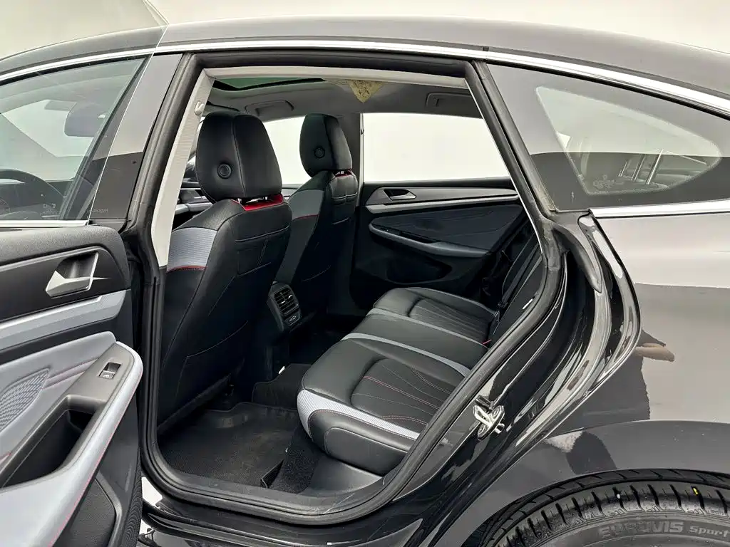 Volkswagen Lamando — миниатюра 16