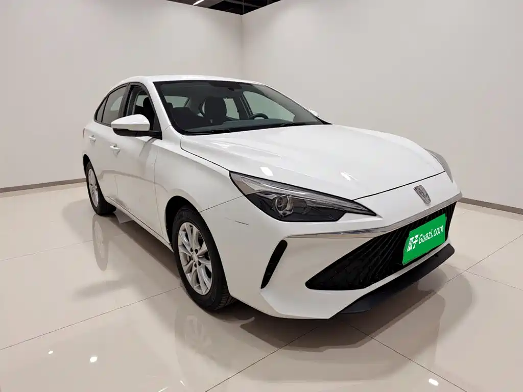 Roewe i5 — миниатюра 3