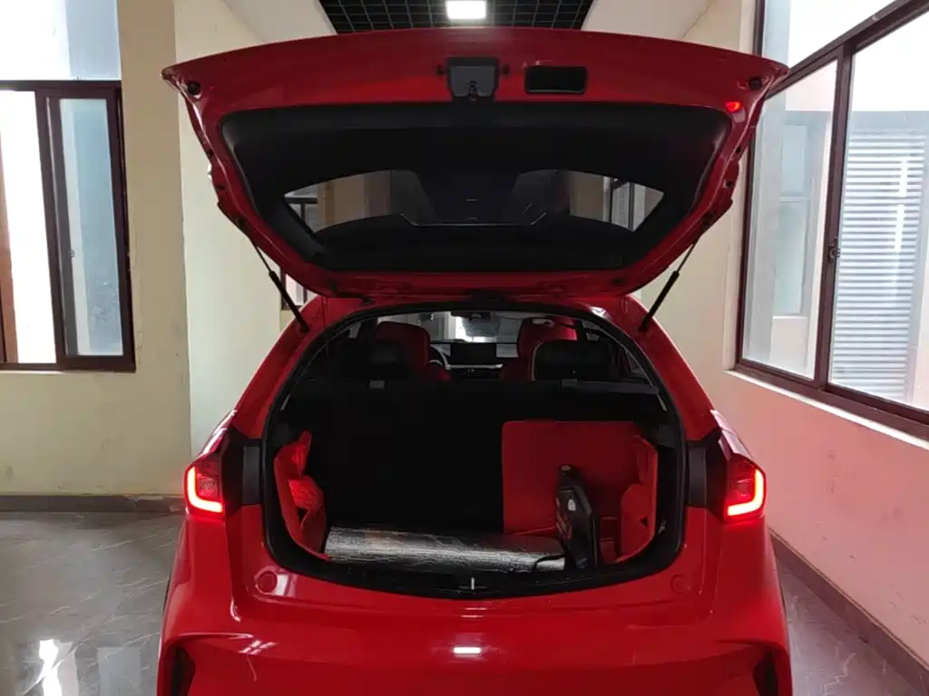 Geely Vision X3 — миниатюра 10