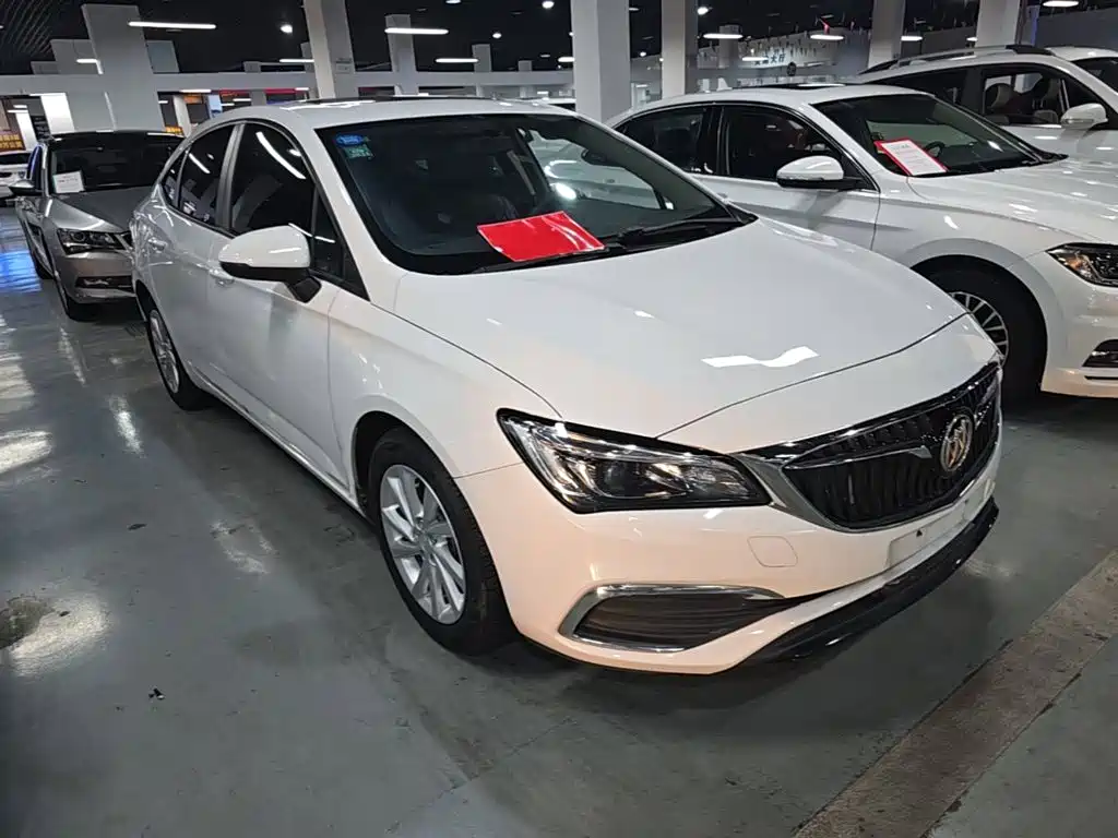 Buick Verano — миниатюра 4