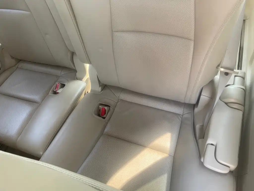Toyota Alphard 2011 3.5L Luxury