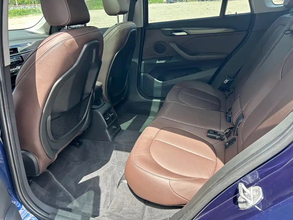 BMW X1 — миниатюра 11