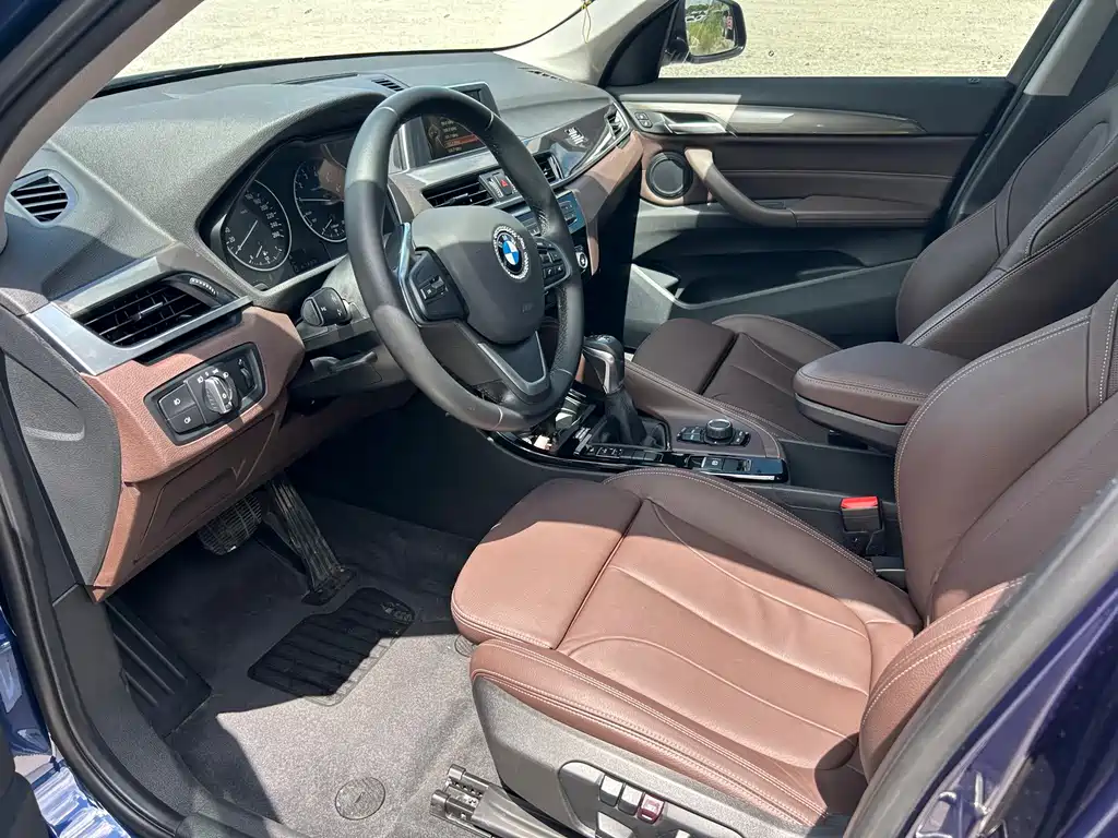 BMW X1 — миниатюра 10