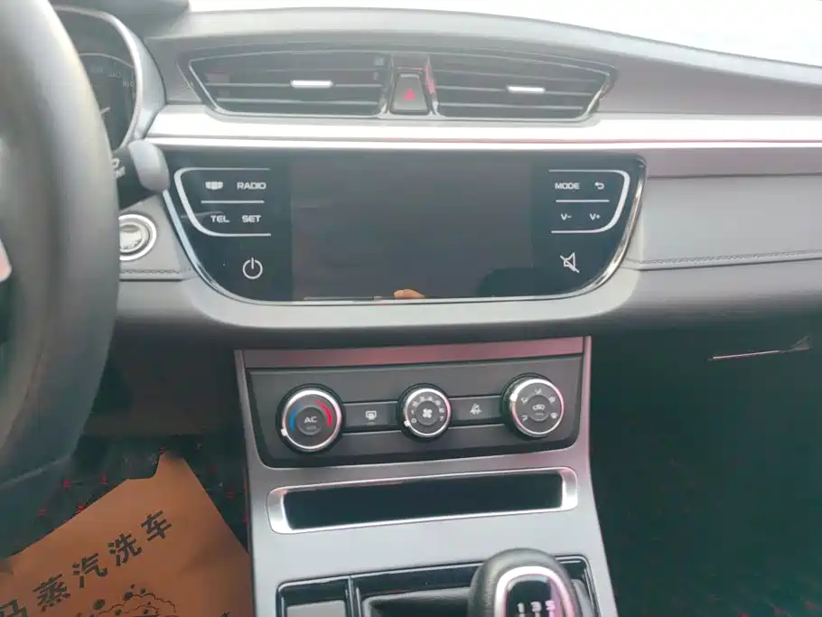 Geely Emgrand — миниатюра 13