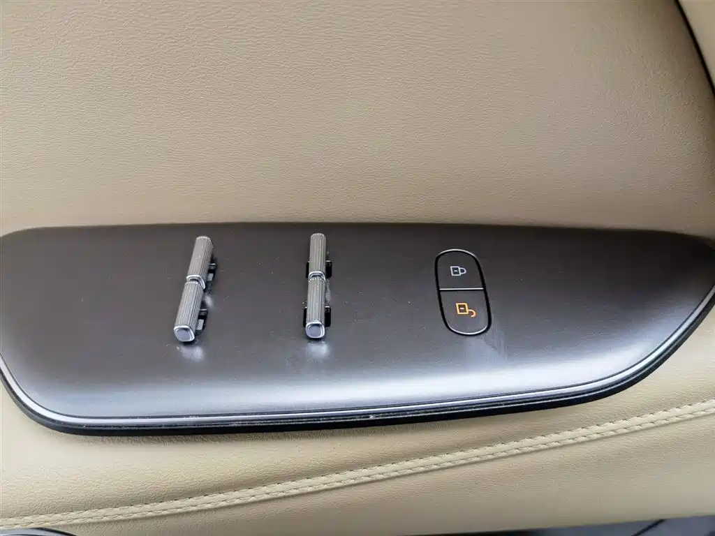 ARCFOX EXTREME FOX POLAR FOX ALPHA T5