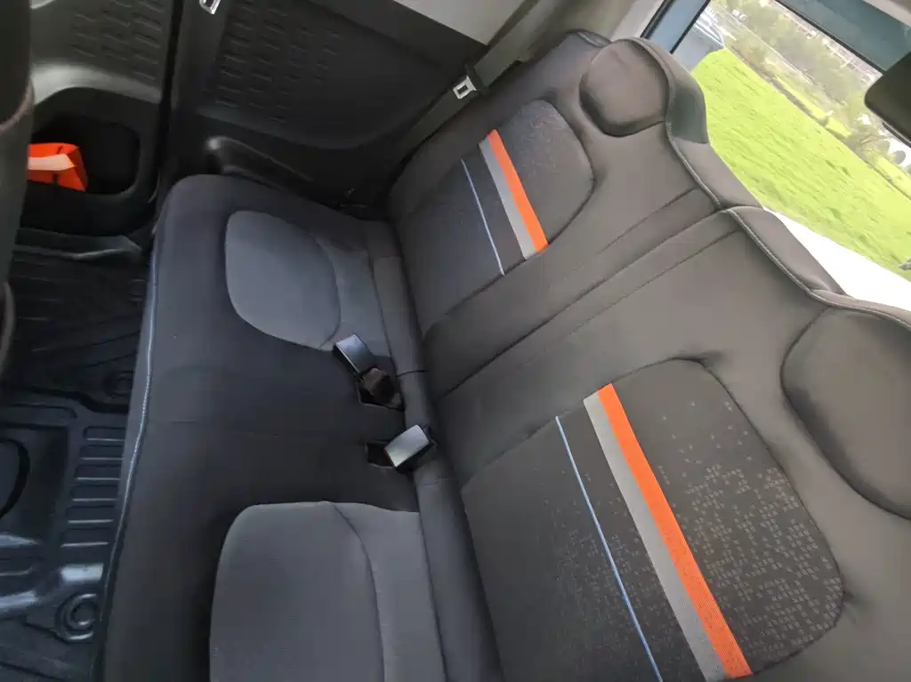 Wuling MINIEV — миниатюра 7