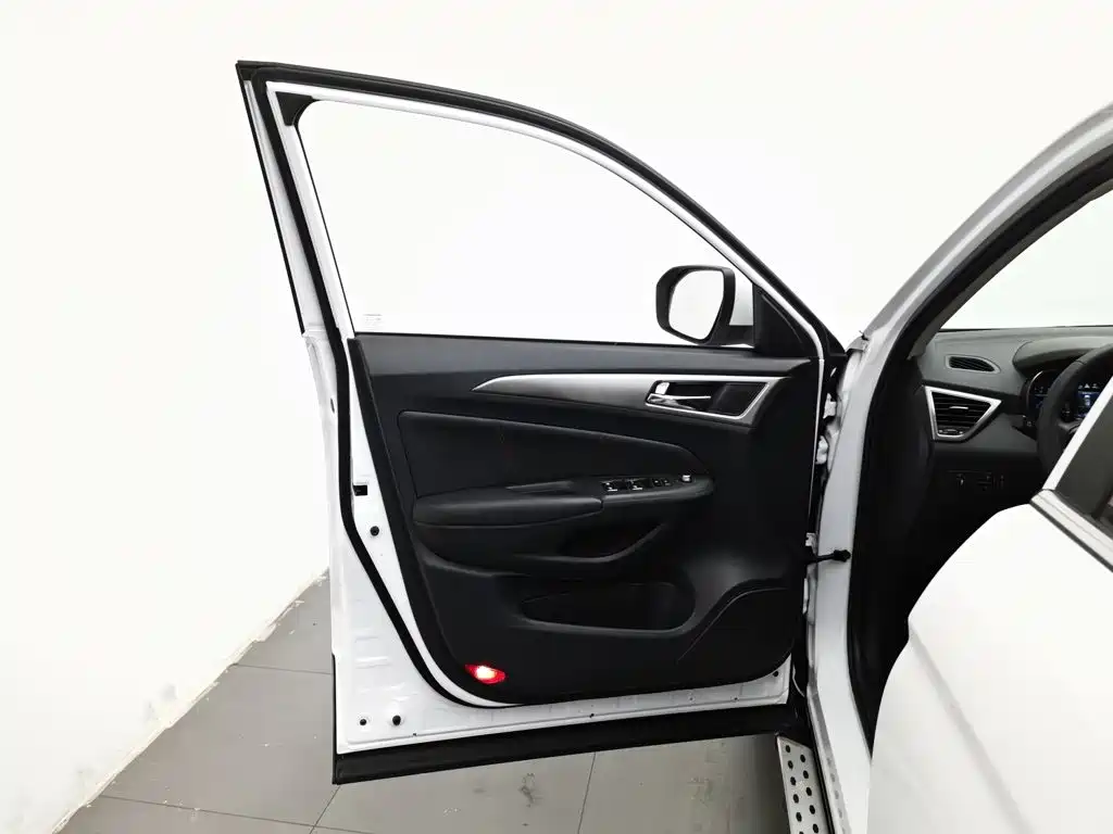 Changan CS75 — миниатюра 8