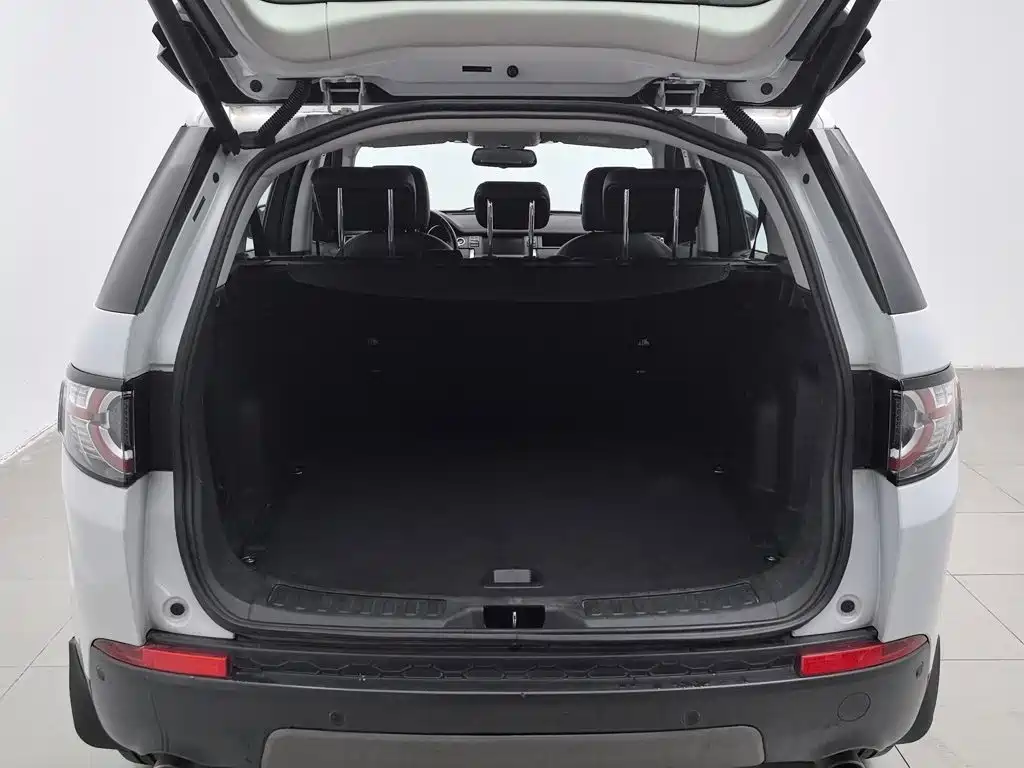Land Rover Discovery Sport — миниатюра 16