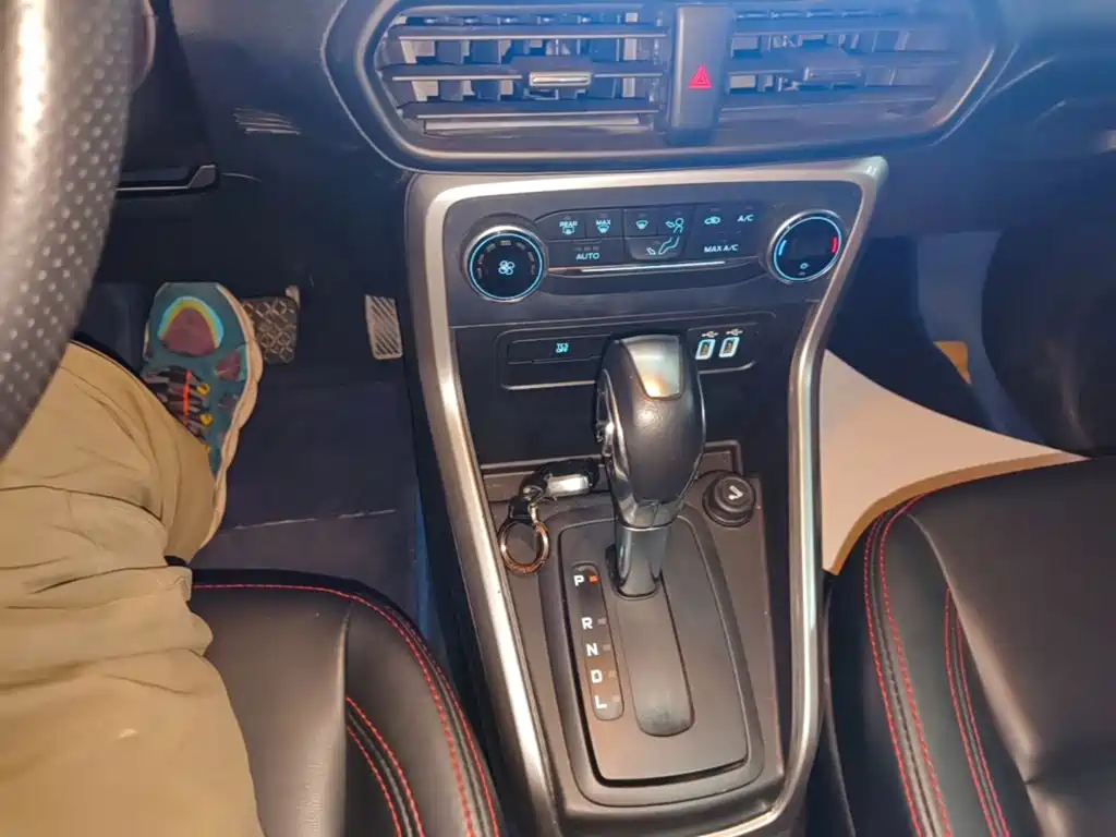 Ford Ecosport — миниатюра 14