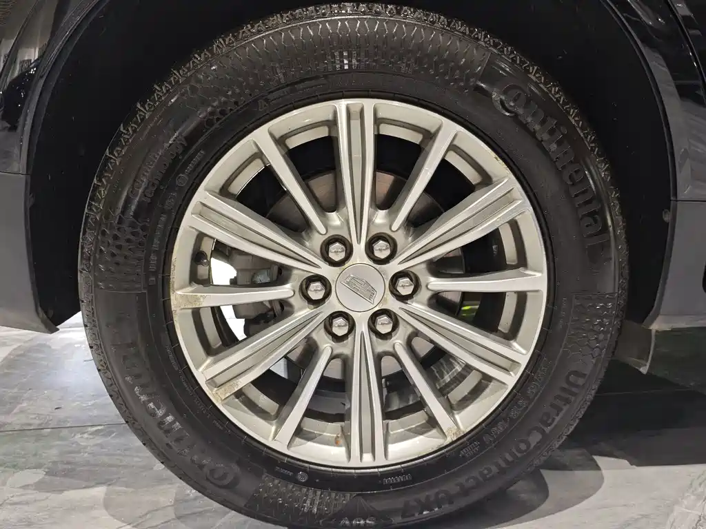 Cadillac XT5 — миниатюра 10
