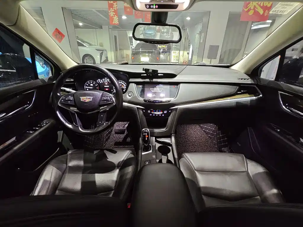 Cadillac XT5 — миниатюра 12