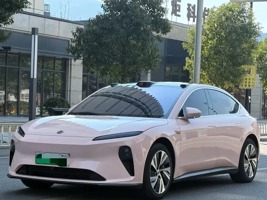 NIO NIO ET5