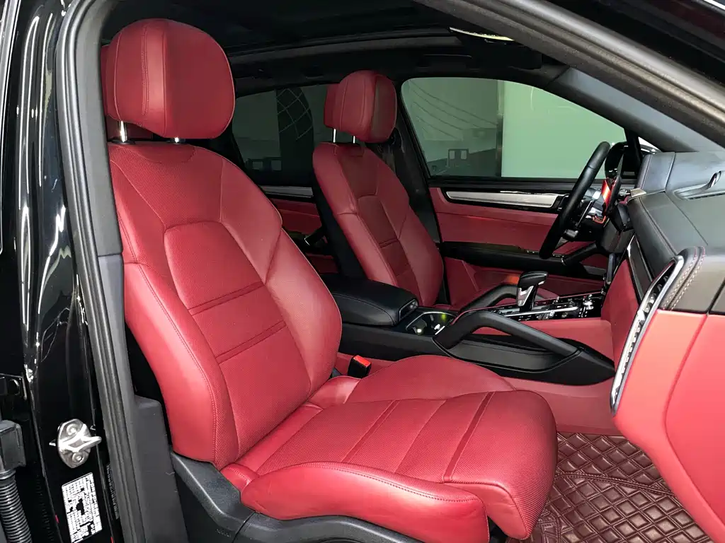 PORSCHE CAYENNE NEW ENERGY