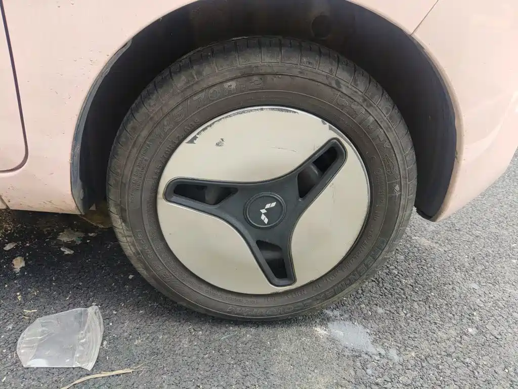 Wuling MINIEV — миниатюра 25
