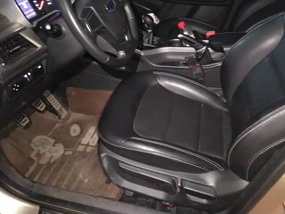 Geely Emgrand GS — миниатюра 9