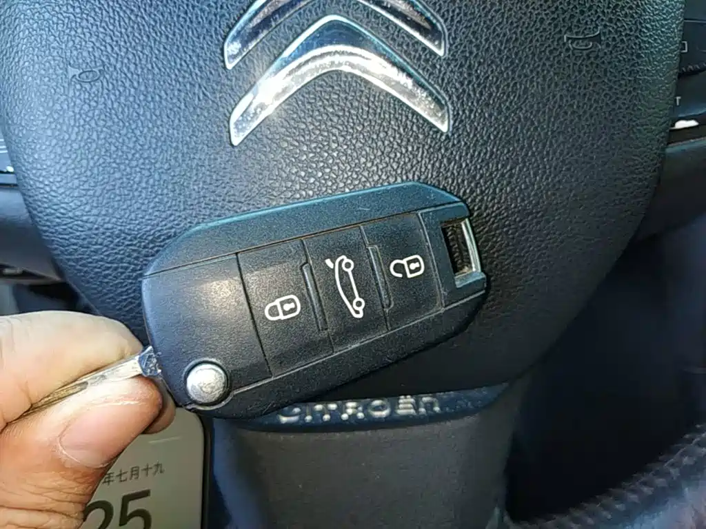 Citroen C4 — миниатюра 9
