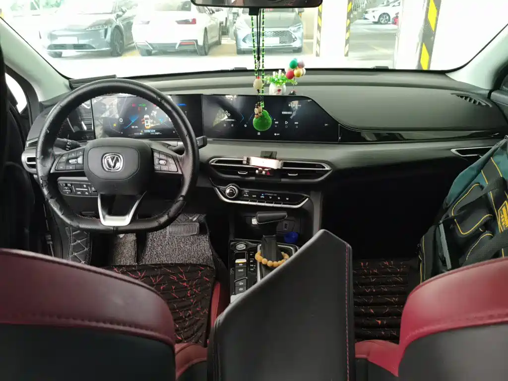 Changan Eado — миниатюра 10