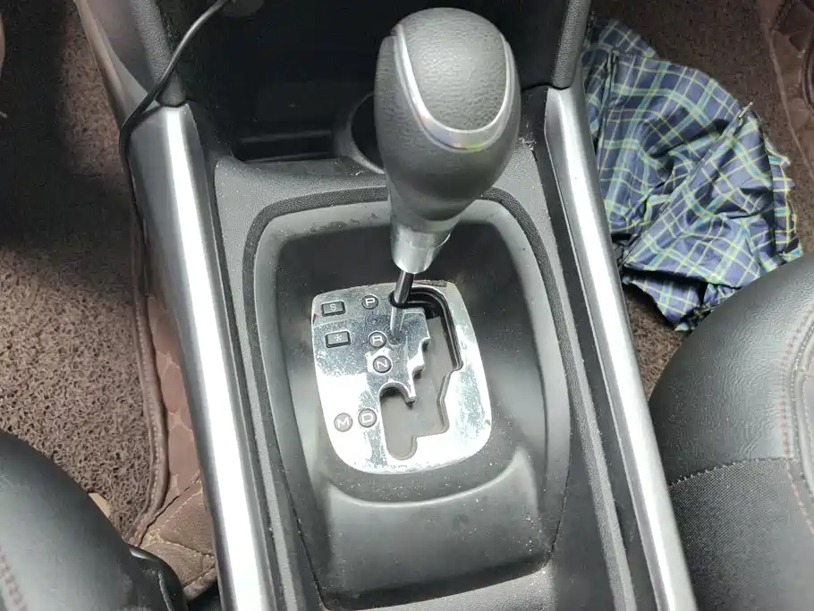 Peugeot 2008 — миниатюра 16