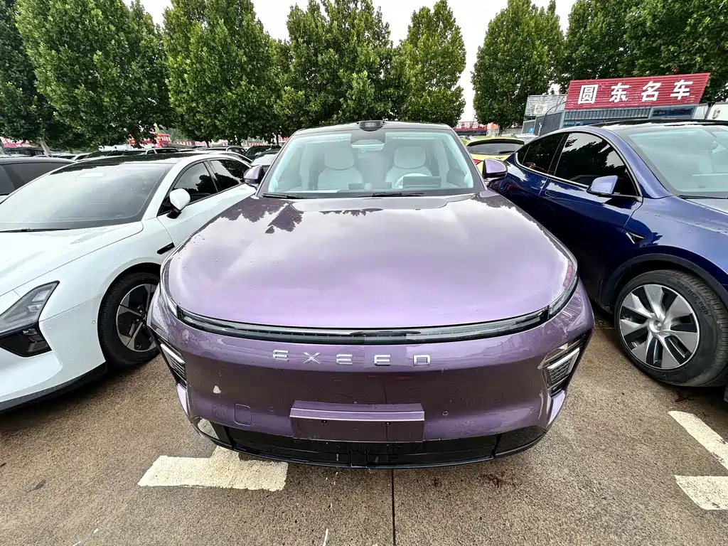 Exeed Xingjiyuan ET