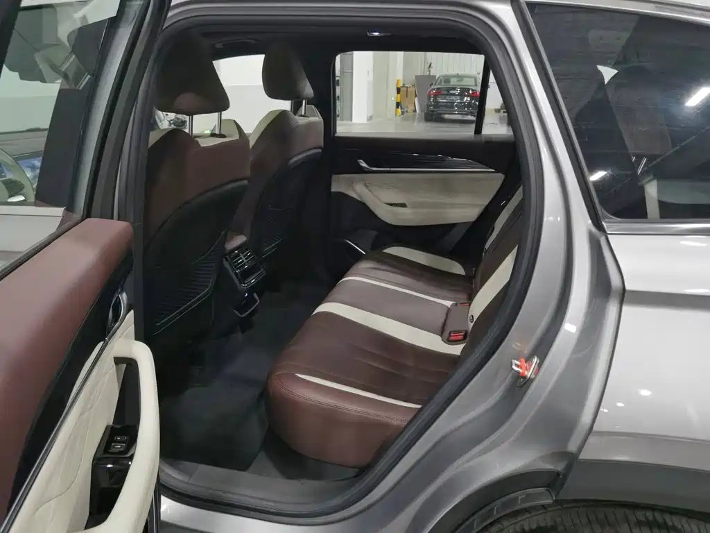 Geely Xingyue L — миниатюра 15