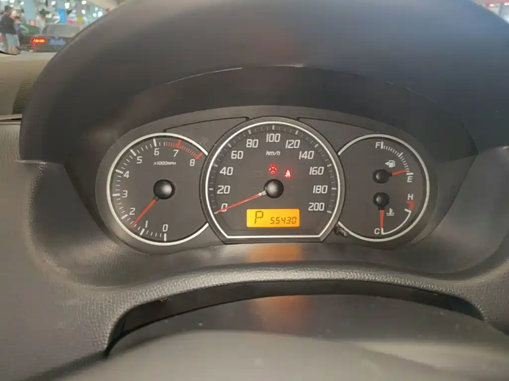 Suzuki Swift — миниатюра 12