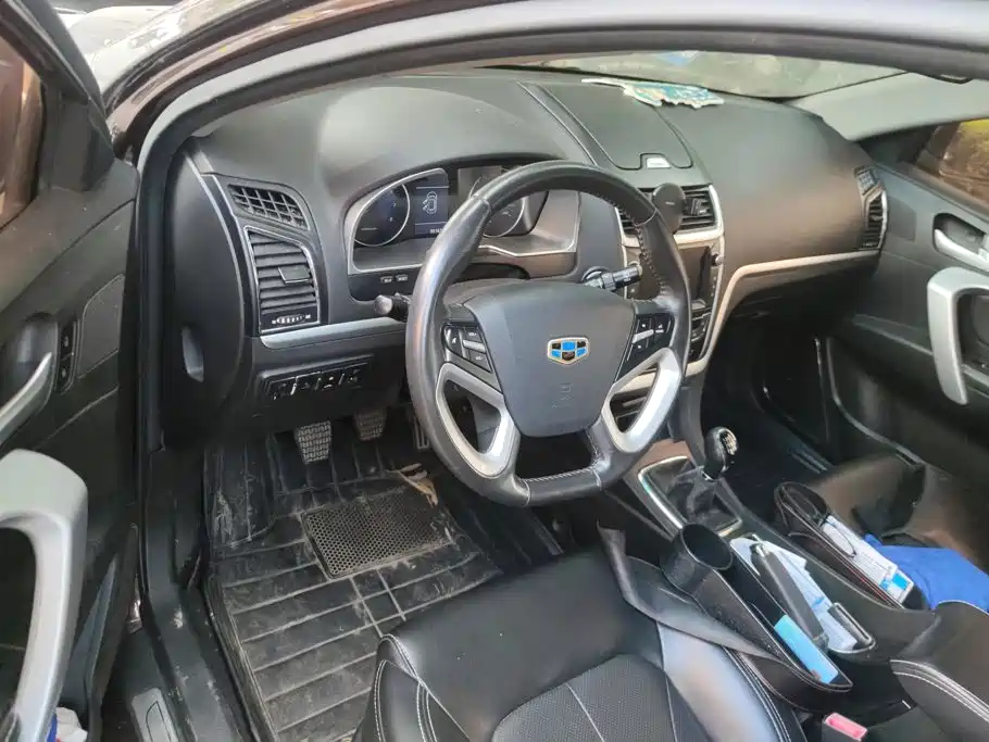 Geely Emgrand — миниатюра 12
