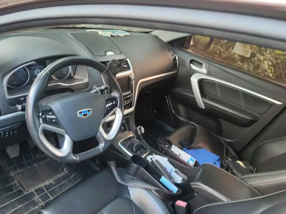 Geely Emgrand — миниатюра 13