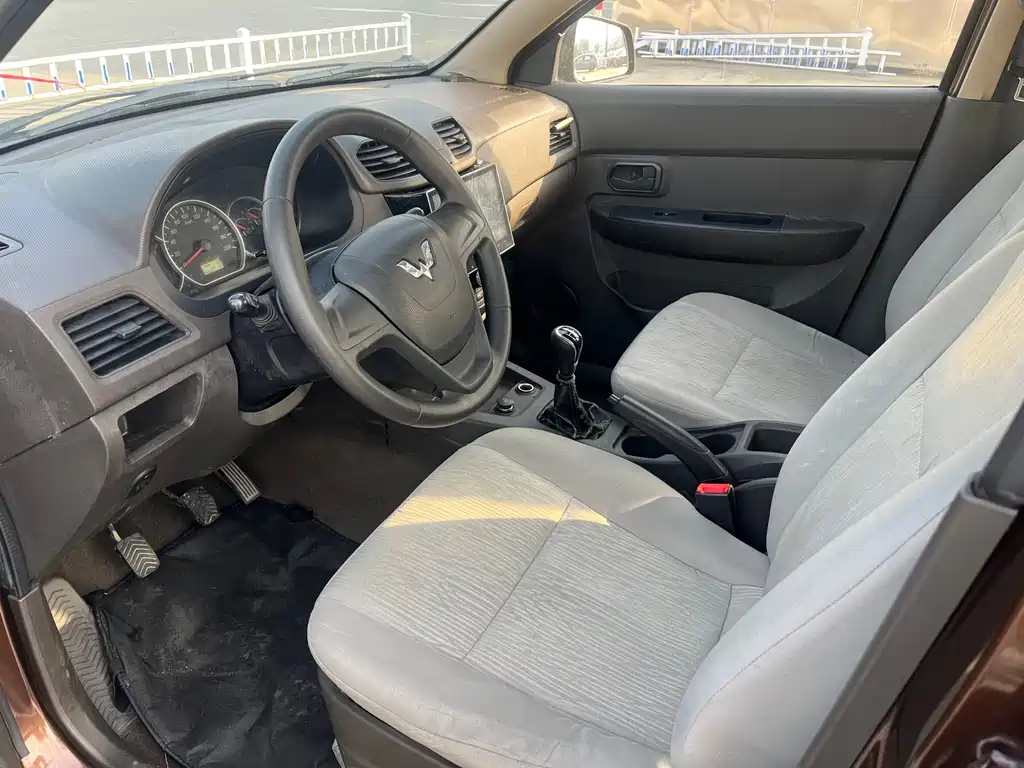 WULING WULING HONGGUANG