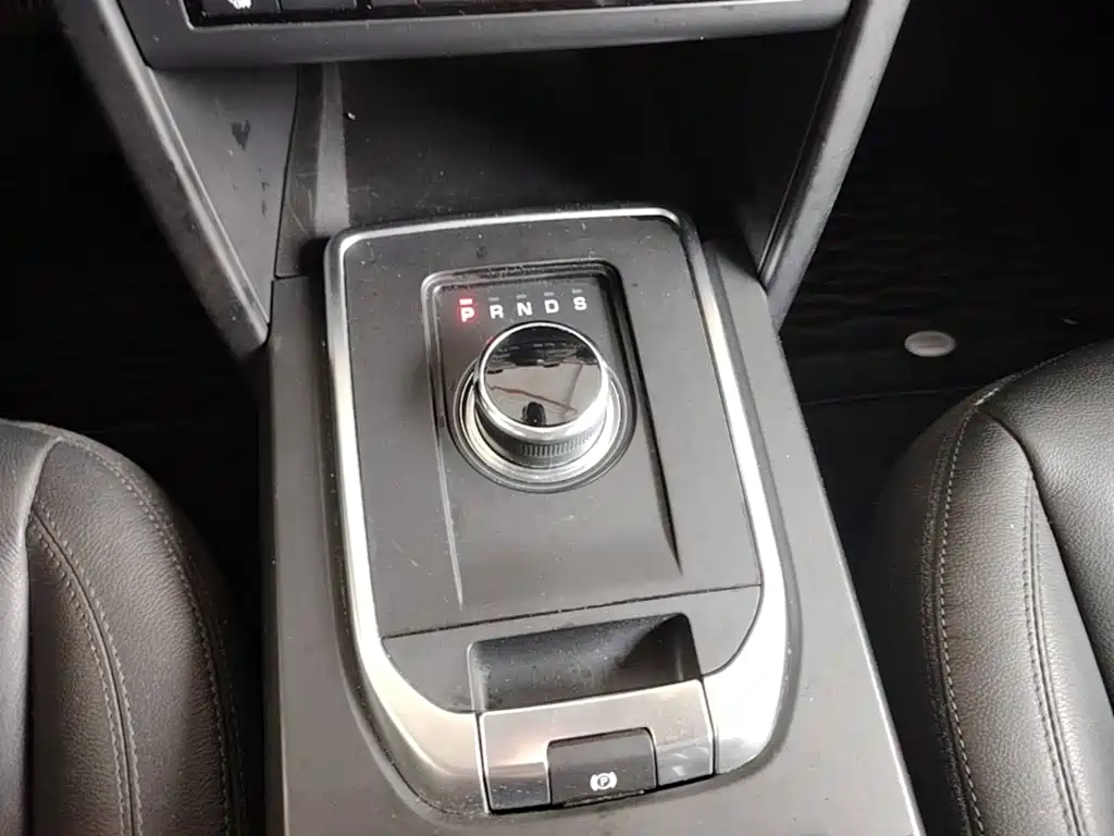 Land Rover Discovery Sport — миниатюра 14