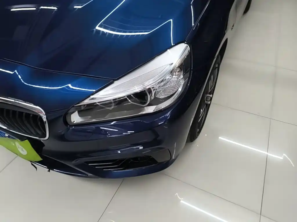 BMW 2 Series Active Tourer — миниатюра 24