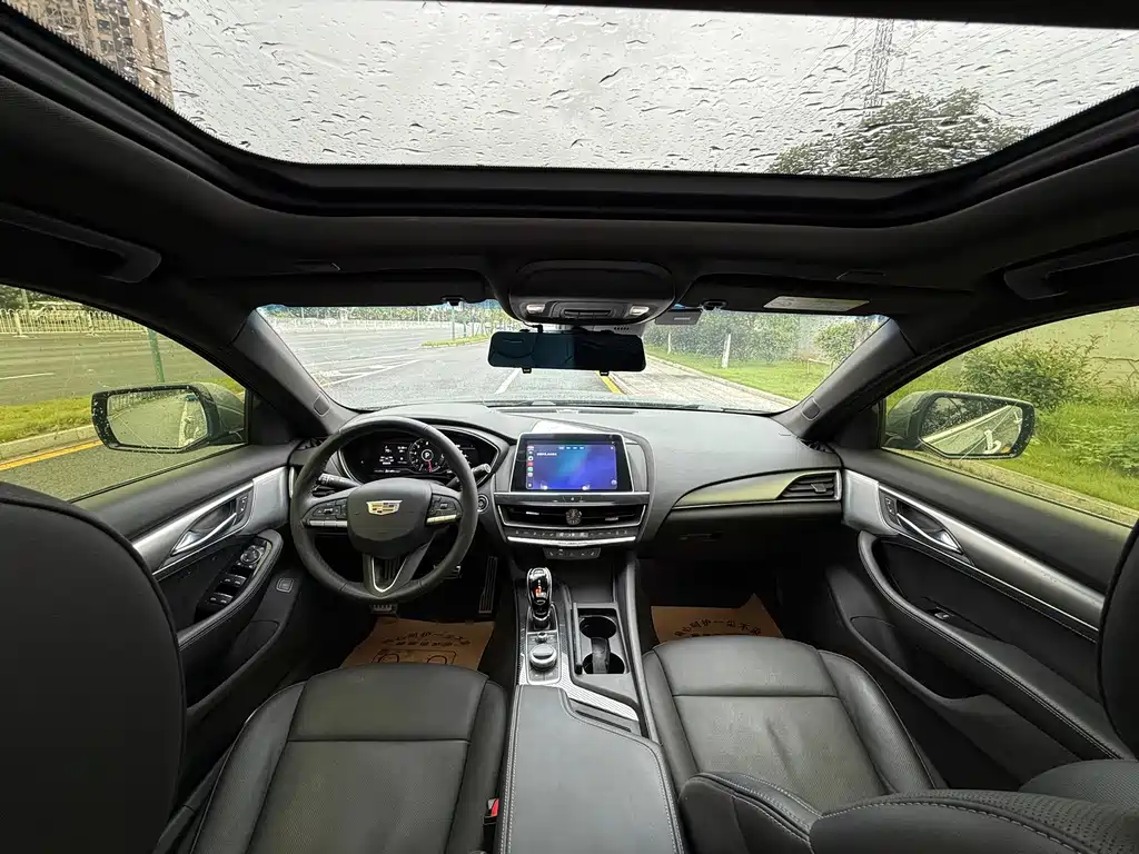 Cadillac CT5 — миниатюра 16