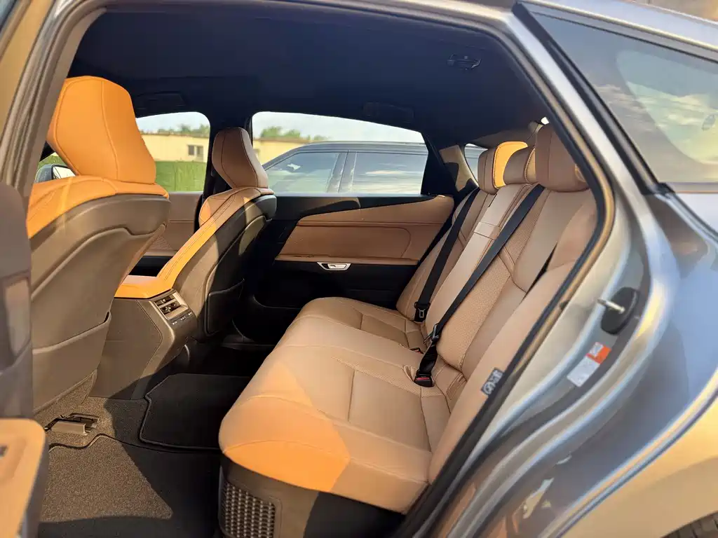 Lexus ES 2026 300h
