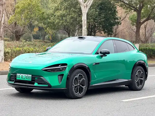 XIAOMI CAR XIAOMI YU7 2025