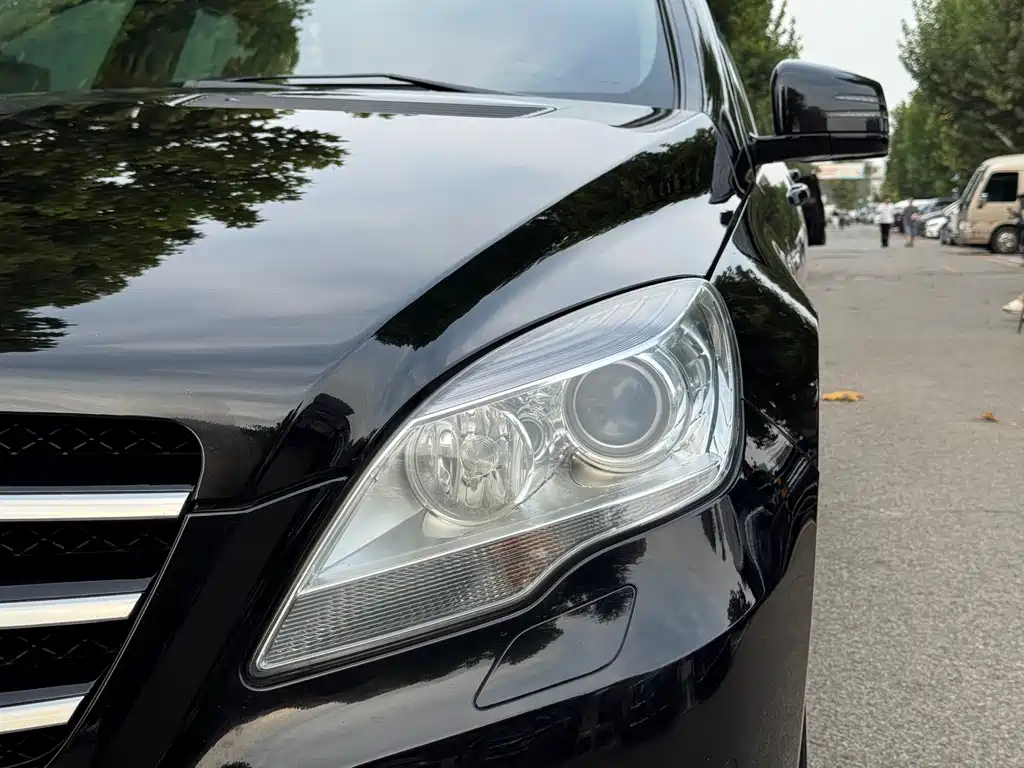 Mercedes-Benz R-Class — миниатюра 14