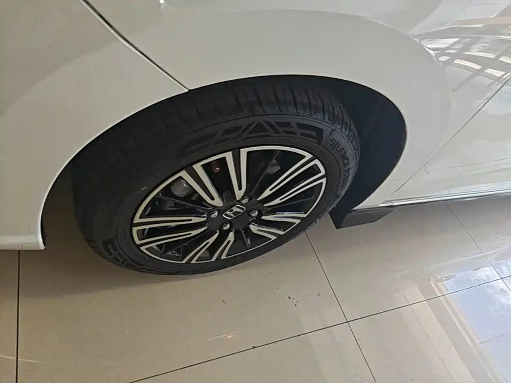 Honda Fit — миниатюра 23