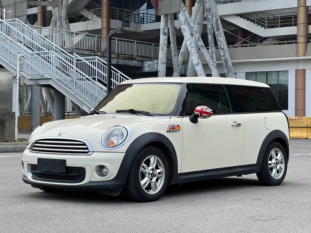Mini Mini Clubman 2012