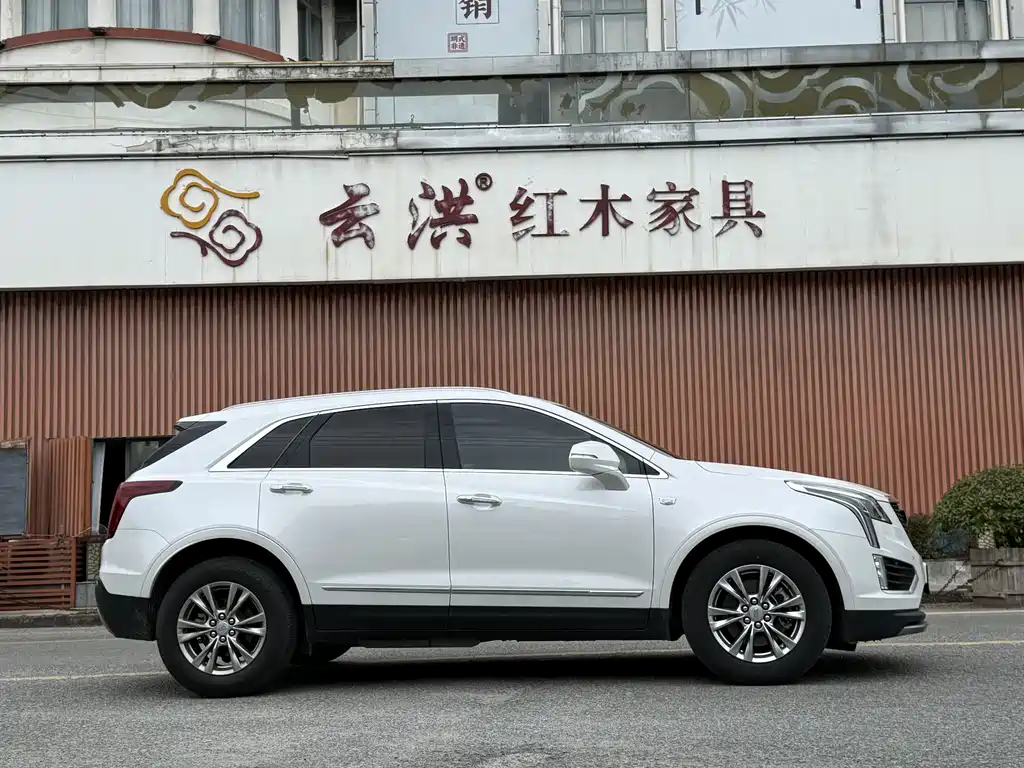 Cadillac XT5 — миниатюра 11