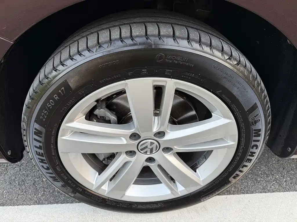 Volkswagen Sharan — миниатюра 20