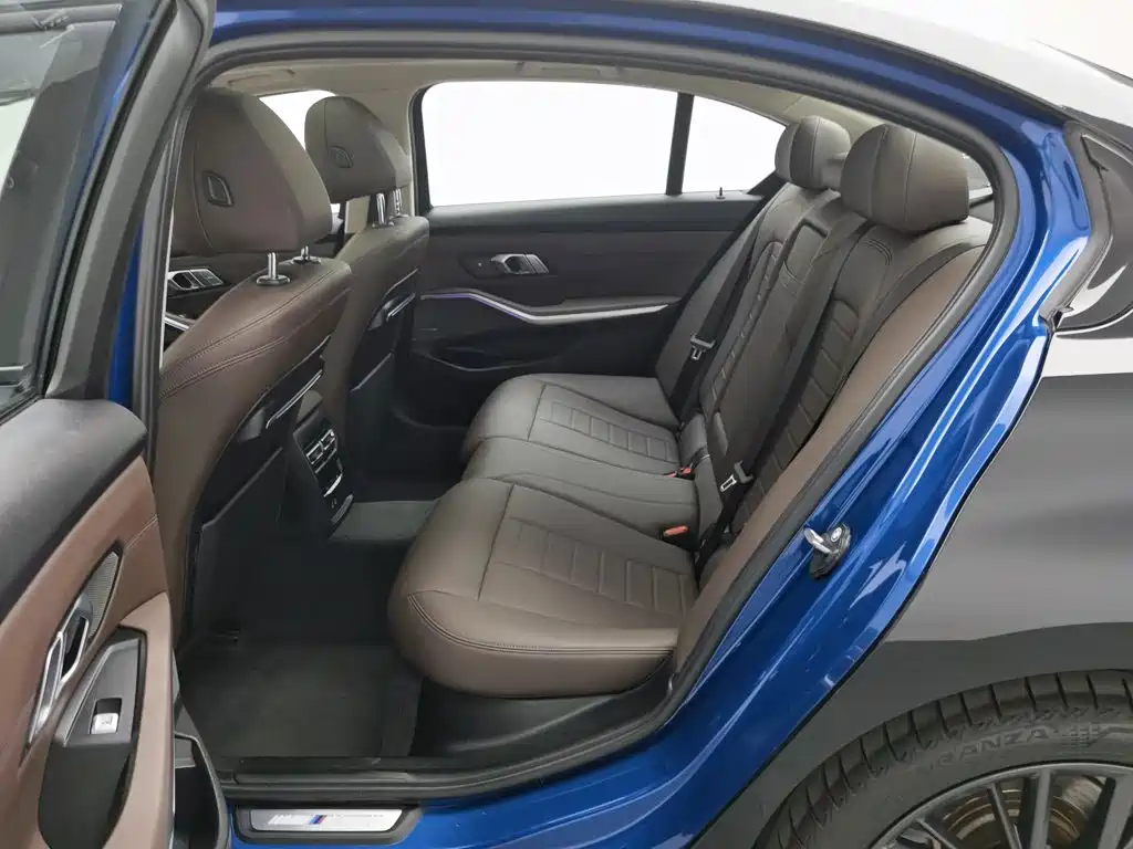 BMW 3 Series — миниатюра 15