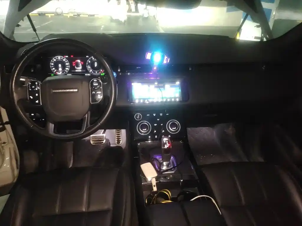 Land Rover Evoque — миниатюра 5