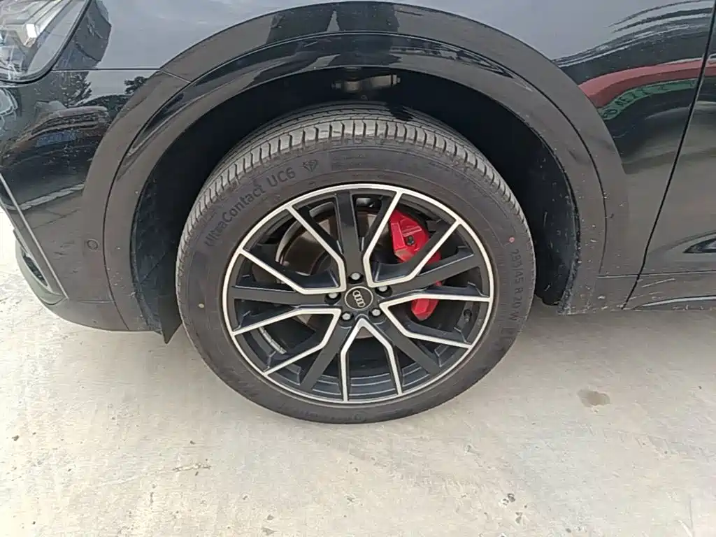 Audi Q5L — миниатюра 23