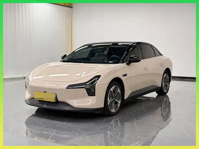 2024 Xpeng Mona M03