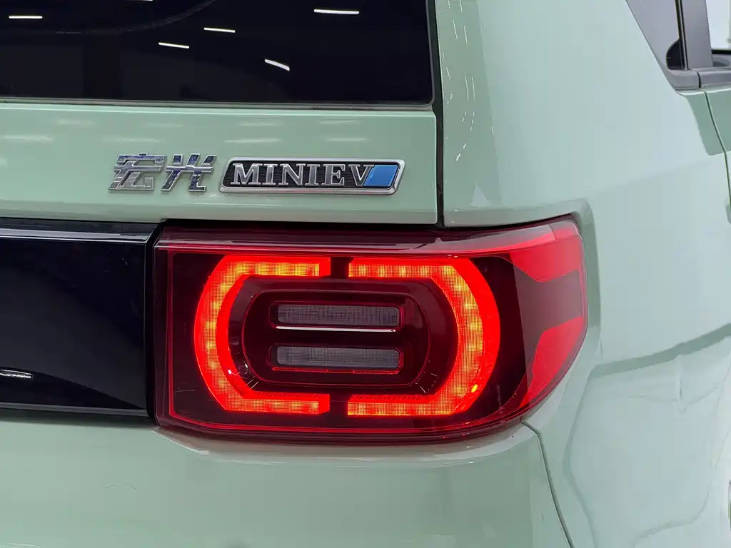 Wuling MINIEV — миниатюра 17