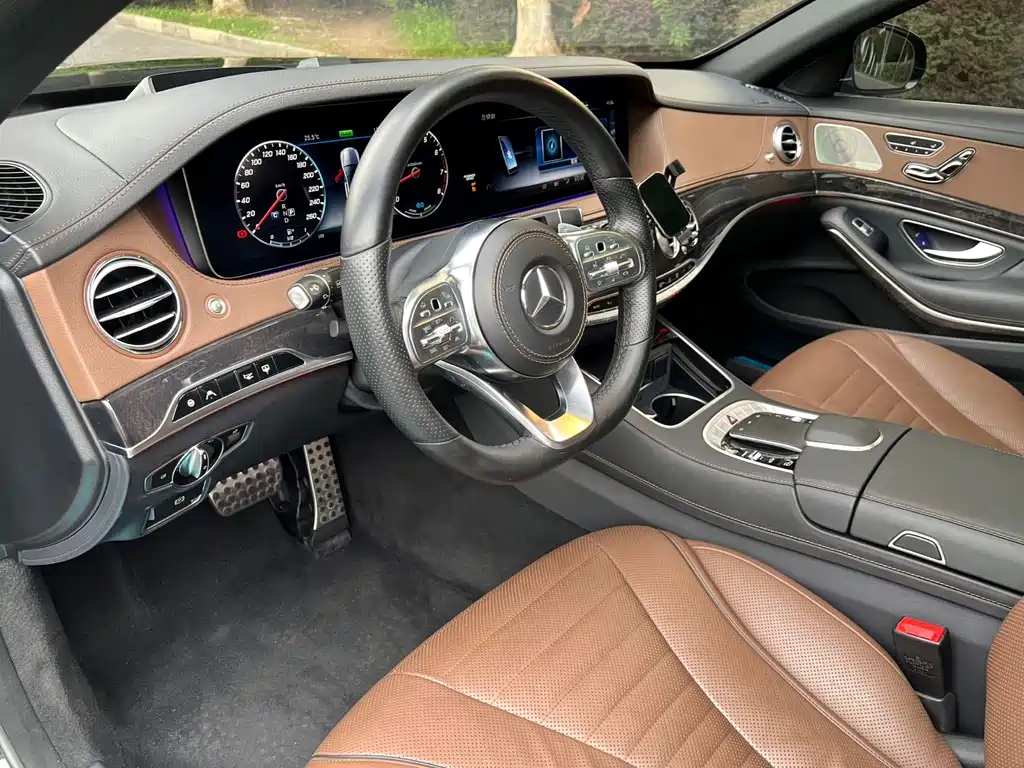 Mercedes-Benz S-Class — миниатюра 5