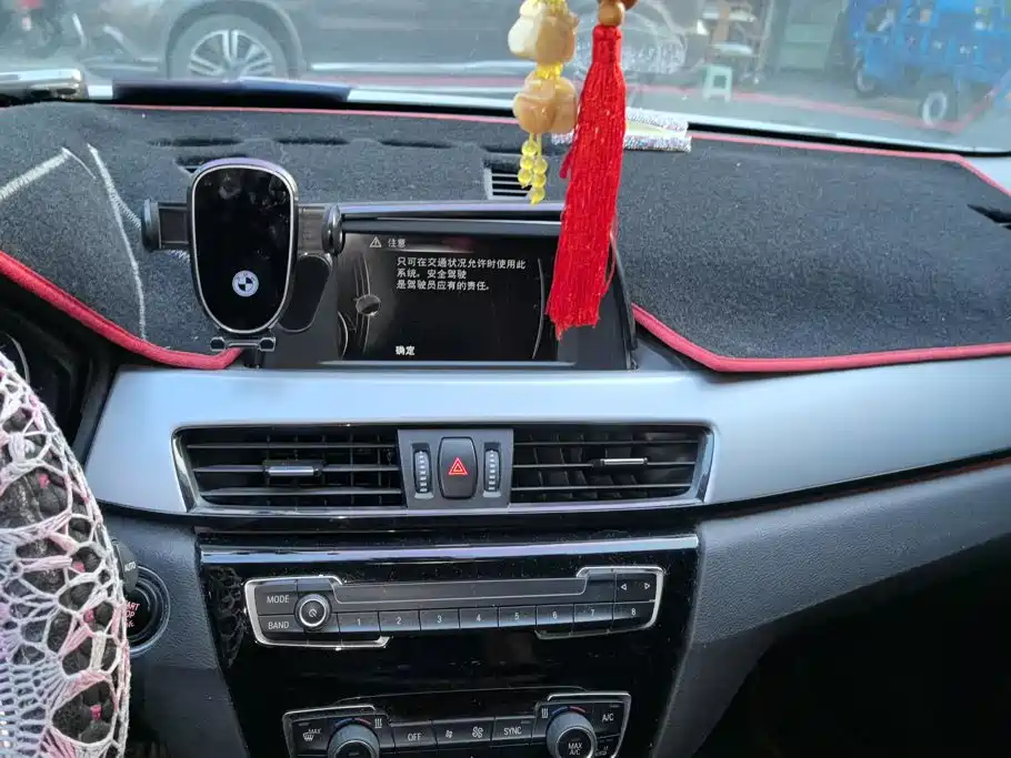 BMW X1 — миниатюра 13