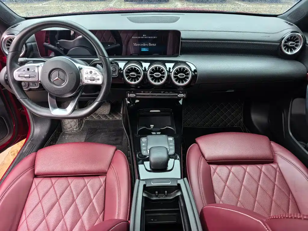 Mercedes-Benz A-Class — миниатюра 10