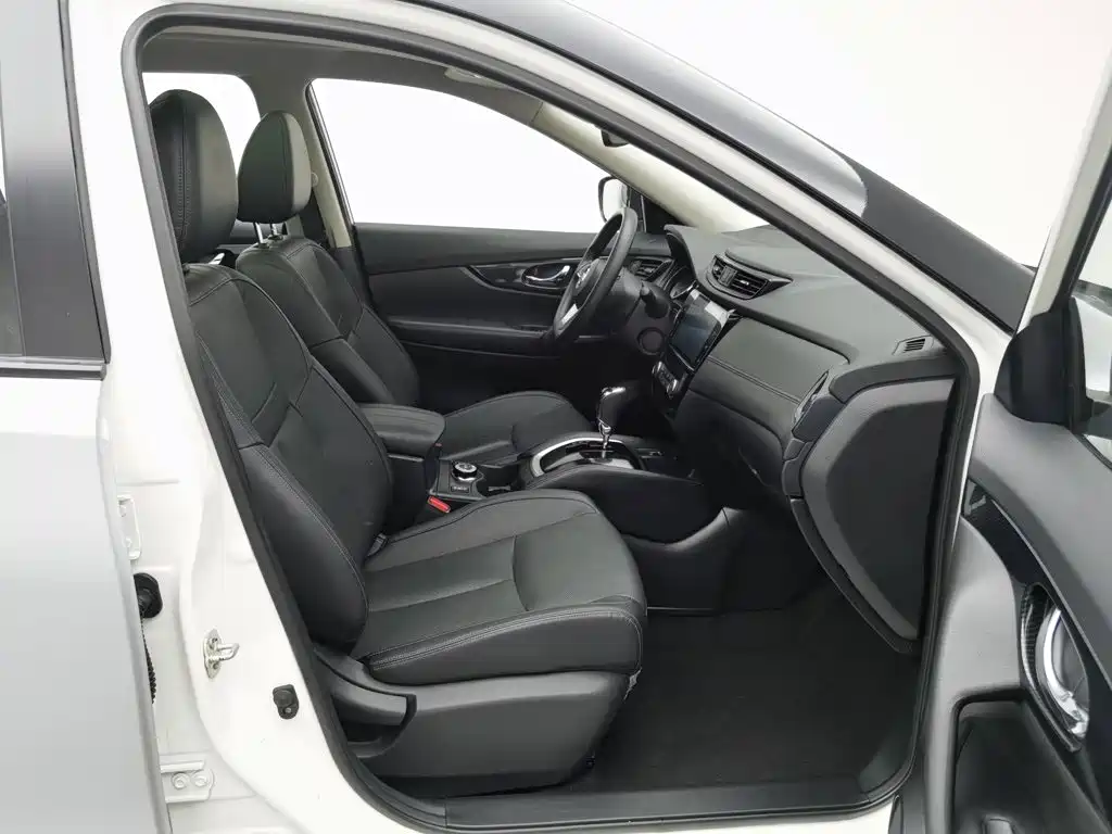 Nissan X-Trail — миниатюра 23