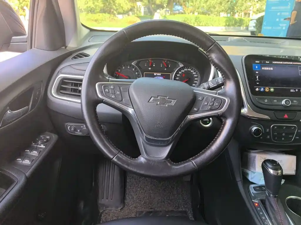 Chevrolet Equinox — миниатюра 6