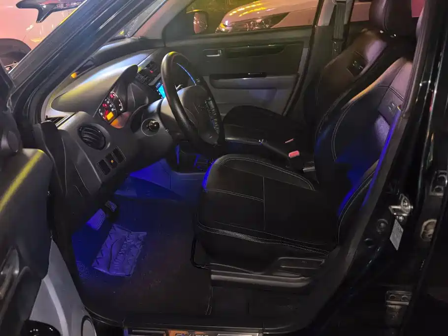 Suzuki Swift — миниатюра 9